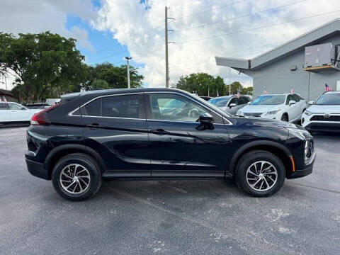 2022 Mitsubishi Eclipse Cross ES