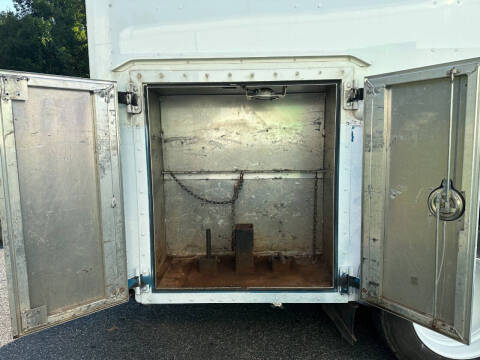 2014 Freightliner MT45 Chassis