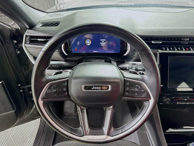 2022 Jeep Grand Cherokee L Altitude