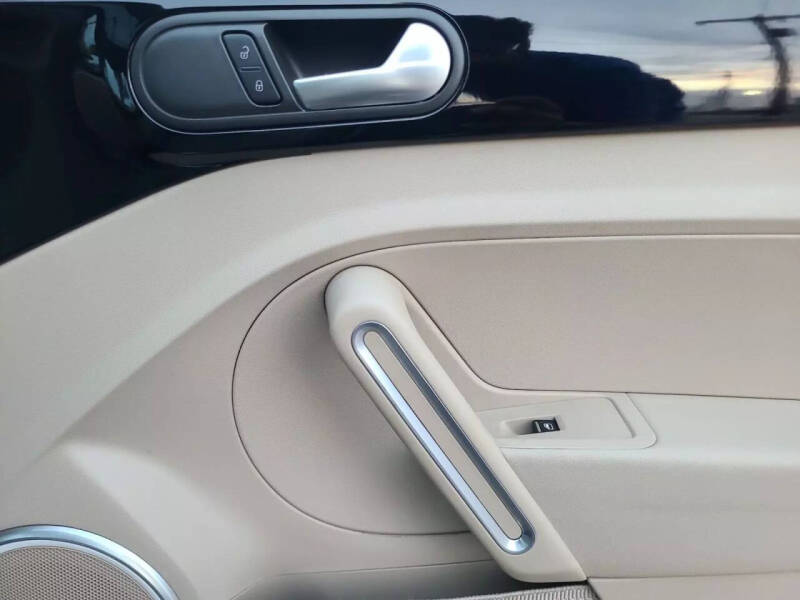 2013 Volkswagen Beetle