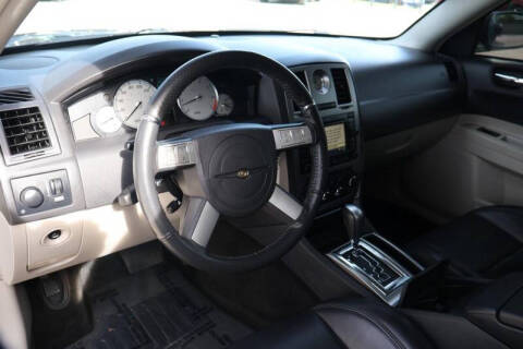 2006 Chrysler 300 SRT-8