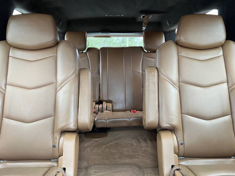 2017 Cadillac Escalade ESV Platinum