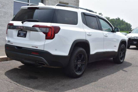 2021 GMC Acadia AT4
