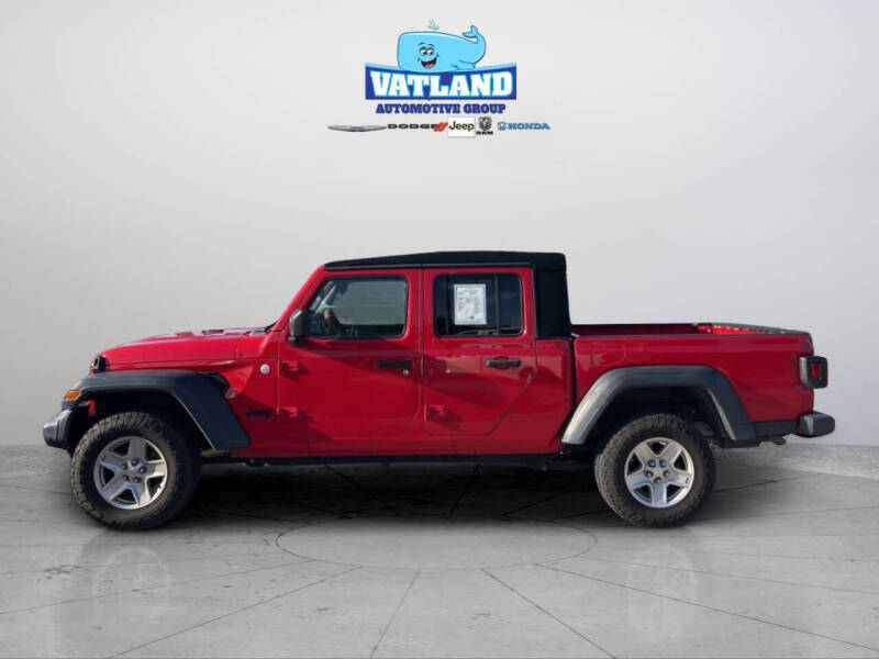 2020 Jeep Gladiator Sport