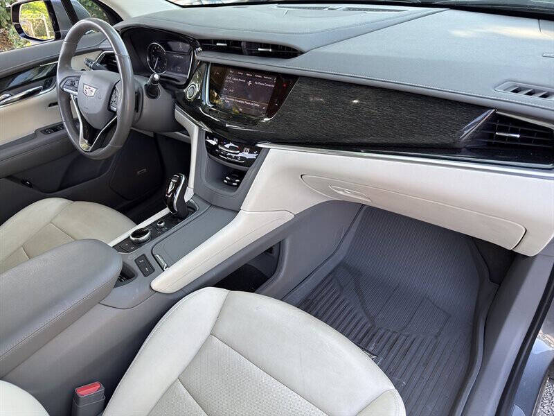 2021 Cadillac XT6 21