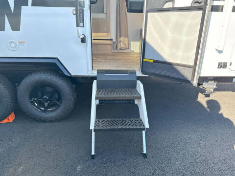 2027 Winnebago Micro Minnie