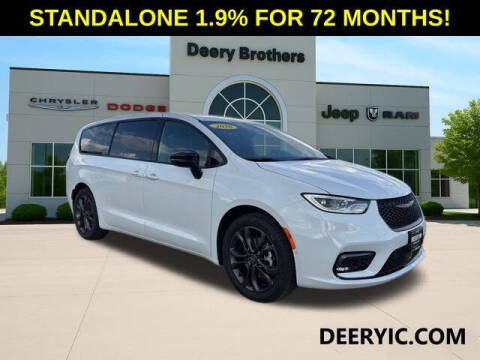 2026 Chrysler Pacifica Select