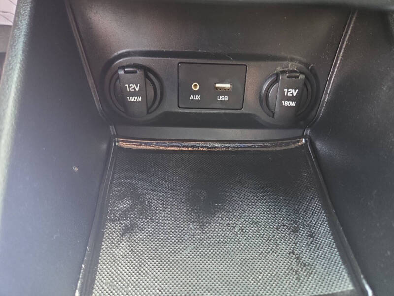 2018 Hyundai Accent SE
