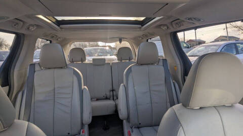 2012 Toyota Sienna