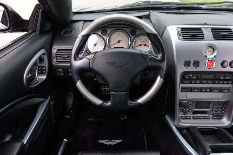 2003 Aston Martin V12 Vanquish