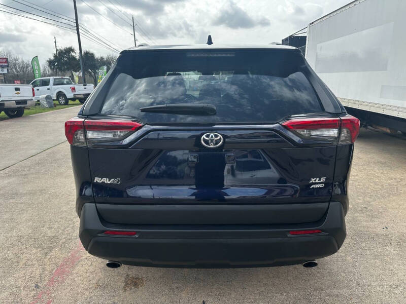 2021 Toyota RAV4 XLE Premium