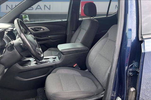 2022 Chevrolet Traverse LT Cloth