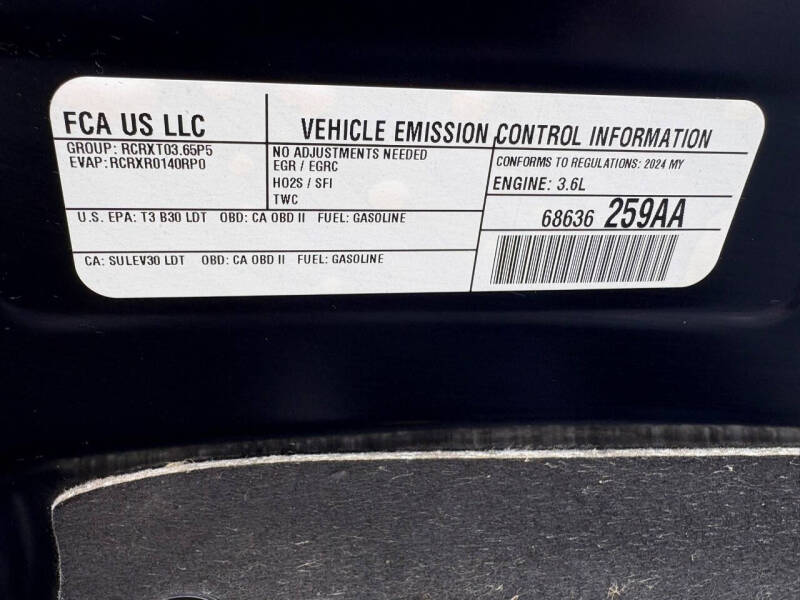 2024 Chrysler Pacifica Touring L