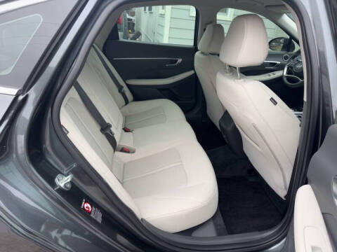 2022 Hyundai Sonata SEL