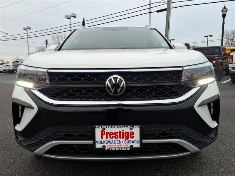 2023 Volkswagen Taos SE 4Motion