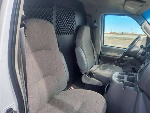 2004 Ford E-Series