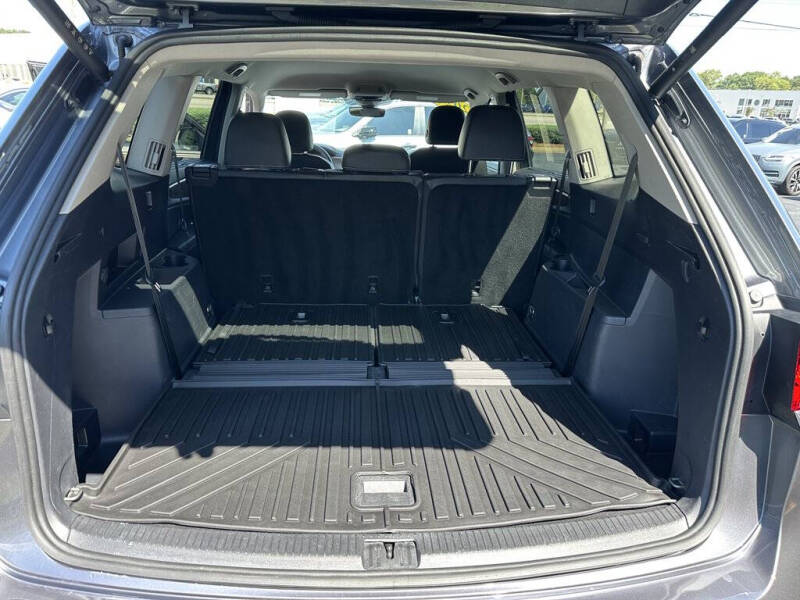 2024 Volkswagen Atlas SE