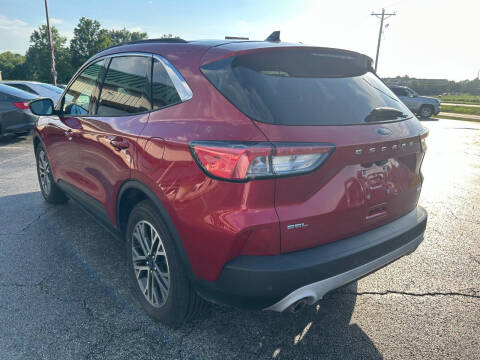 2020 Ford Escape SEL