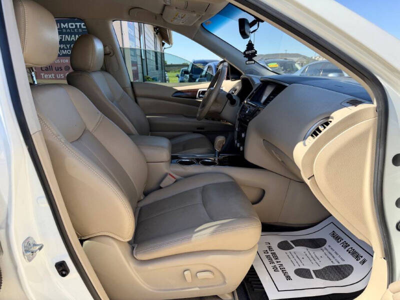 2015 Nissan Pathfinder
