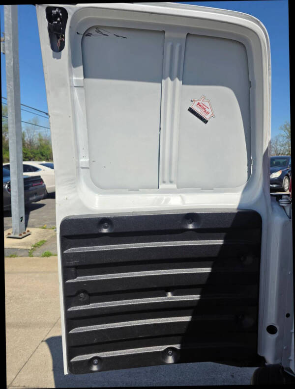 2019 Chevrolet Express 2500