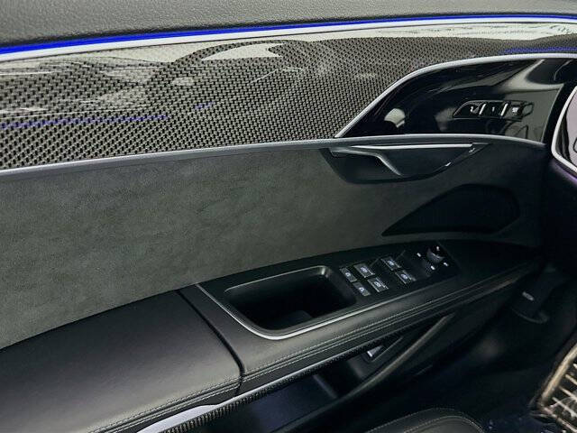 2022 Audi S8 4.0T quattro