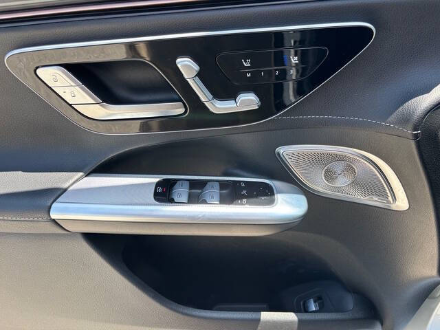 2023 Mercedes-Benz EQE 28