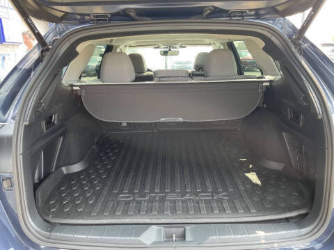 2025 Subaru Outback Premium