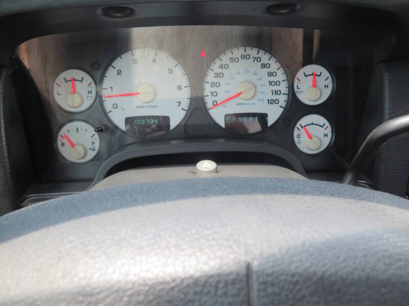 2004 Dodge Ram 1500 SLT