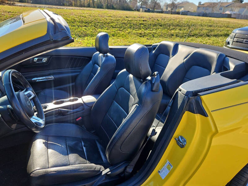 2016 Ford Mustang EcoBoost Premium