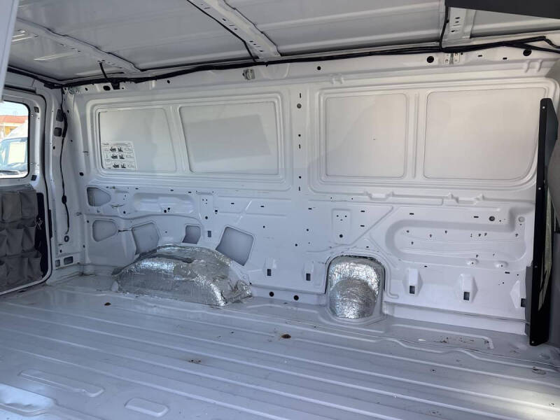 2010 Ford E-Series E-250