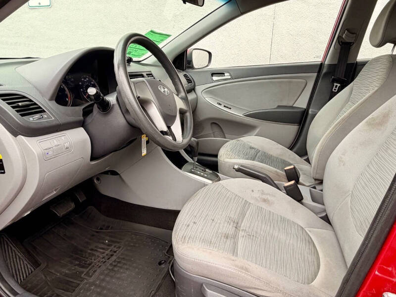 2015 Hyundai Accent GLS