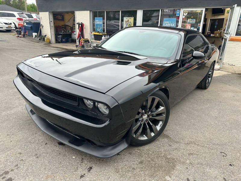 2014 Dodge Challenger SRT8 Core