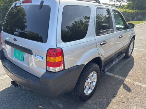 2005 Ford Escape XLT