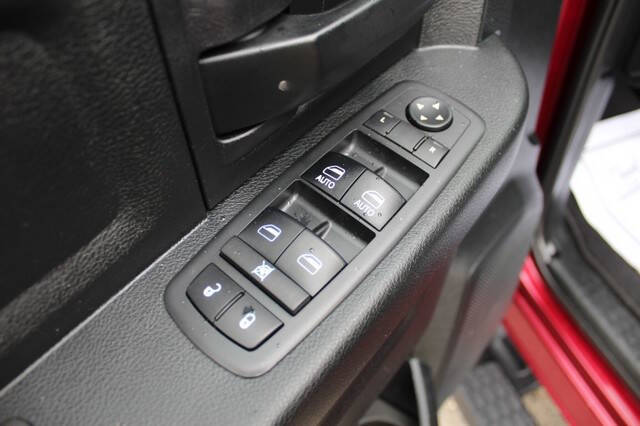 2017 RAM 1500 Express