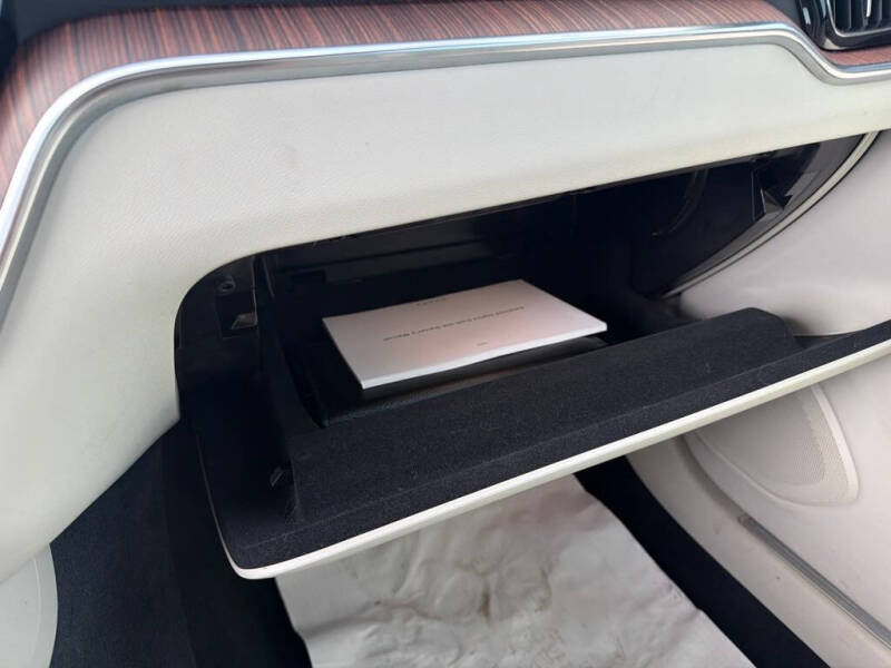 2022 Volvo S60 B5 Momentum