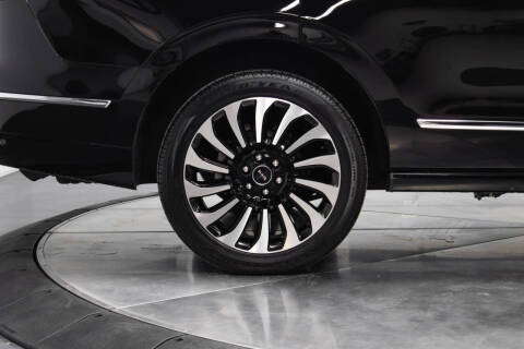 2022 Lincoln Navigator Black Label