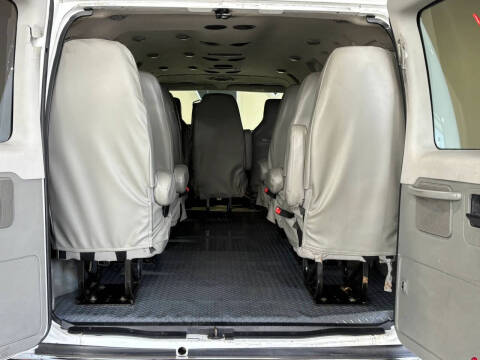 2012 Ford E-Series