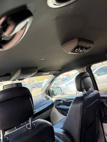 2017 Dodge Grand Caravan SXT