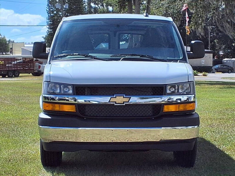 2025 Chevrolet Express 2500