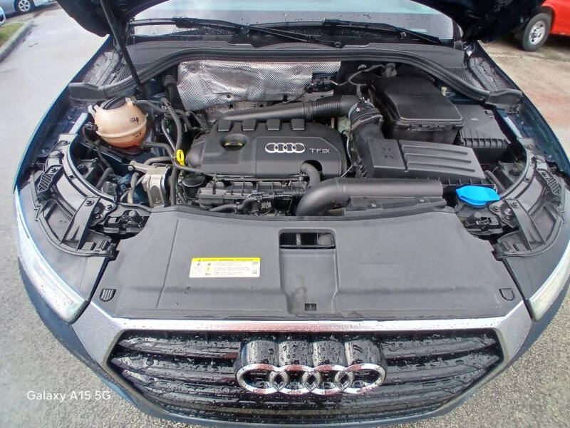 2017 Audi Q3 2.0T Premium Plus