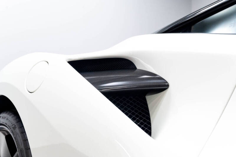 2016 Ferrari 488 GTB