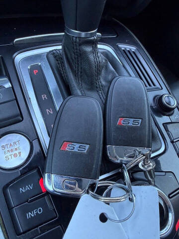 2011 Audi S5 4.2 quattro Prestige