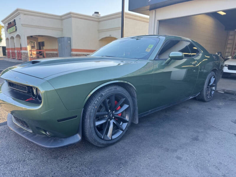 2020 Dodge Challenger GT's photo