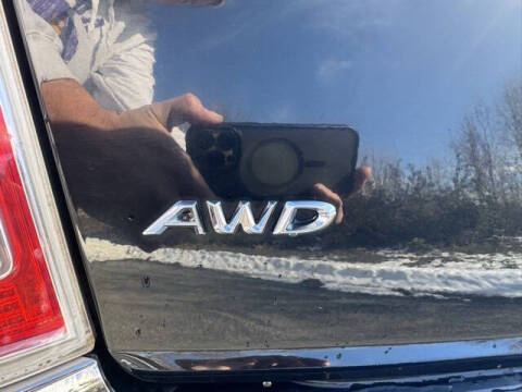 2012 Chrysler 300 C Luxury Series