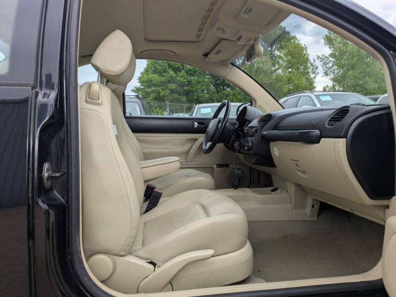 2009 Volkswagen New Beetle