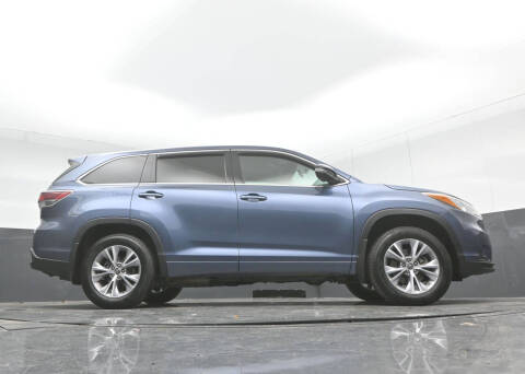 2016 Toyota Highlander LE Plus