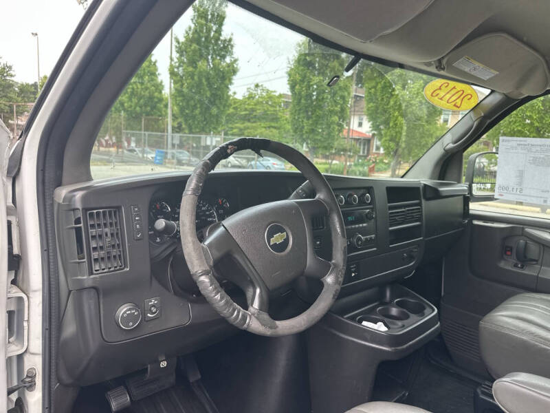 2013 Chevrolet Express 2500