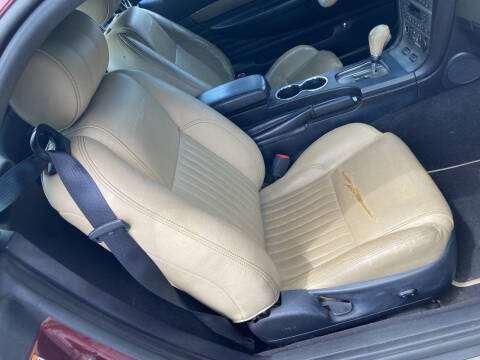 2004 Ford Thunderbird Deluxe