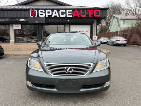 2007 Lexus LS 460