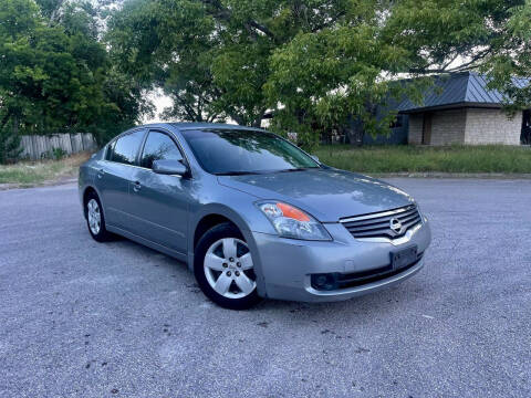 2008 Nissan Altima for sale at Hatimi Auto LLC in Buda TX